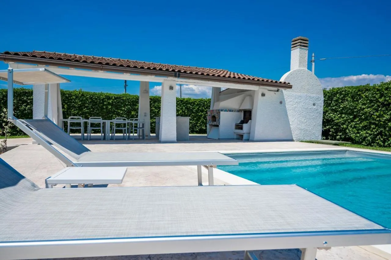 Direzione Sud - Fontane Bianche Villa Holiday home